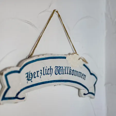 Ferienhaeuser Ella Walter - Efeuhaus Appartement Nordstrand