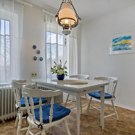 Ferienhaeuser Ella Walter - Efeuhaus Apartment