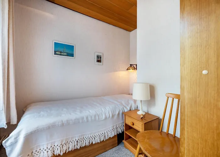 Ferienhaeuser Ella Walter - Efeuhaus Appartement Nordstrand