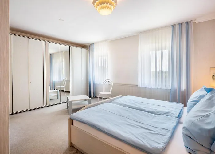 Ferienhaeuser Ella Walter - Efeuhaus Appartement *